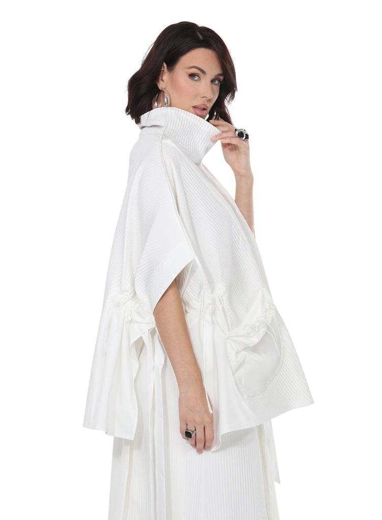 Love The Queen, Style 17615